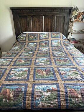 Country Horse Patchwork Quilt Bedspread in Blue, Green, Brown
